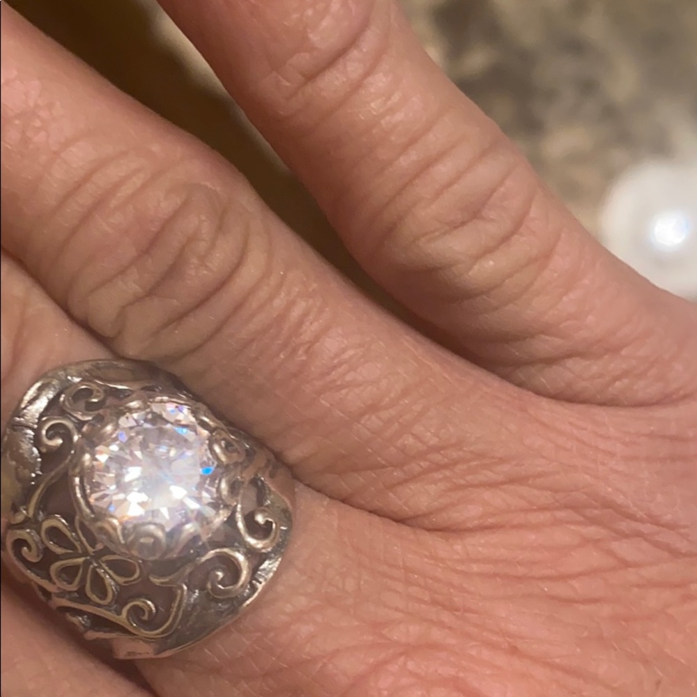 Gorgeous Shabool Cubic Zirconia Ring - Picture 8 of 8